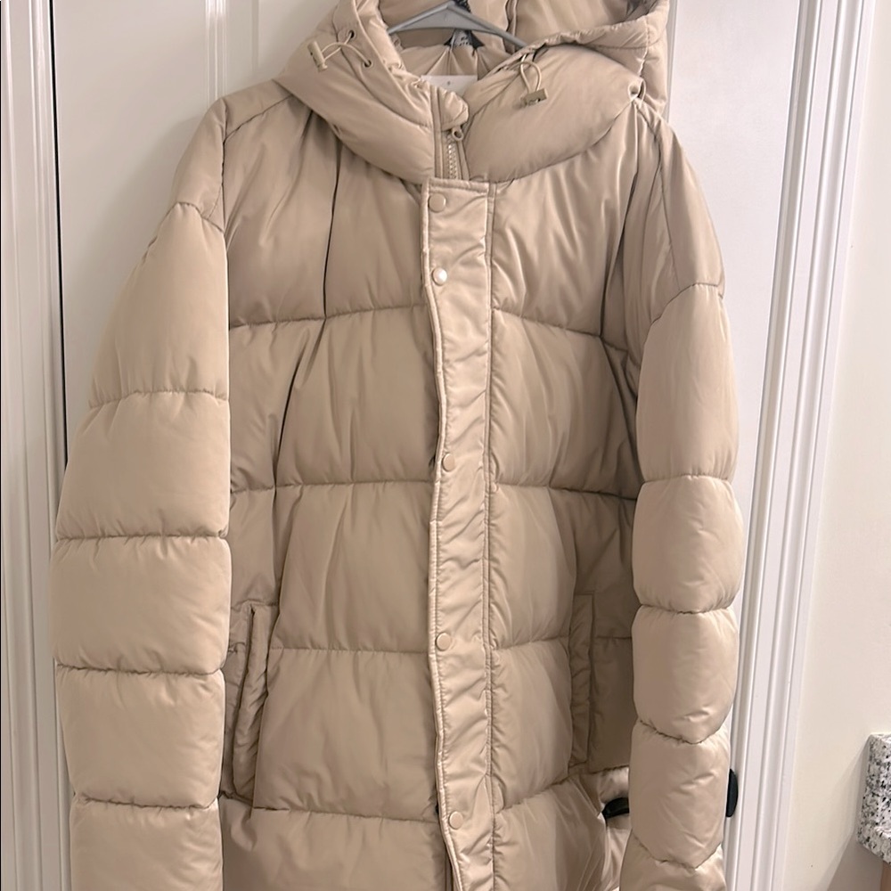 Forever 21 Beige Hooded Puffer Coat